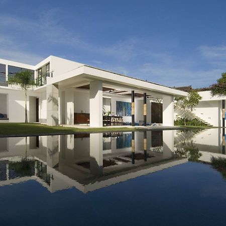 Villa Aqua Seminyak Exterior foto